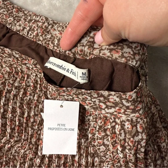 Abercrombie & Fitch Petite Floral Pleated Midi Skirt Brown Size M NWT - Picture 10 of 13